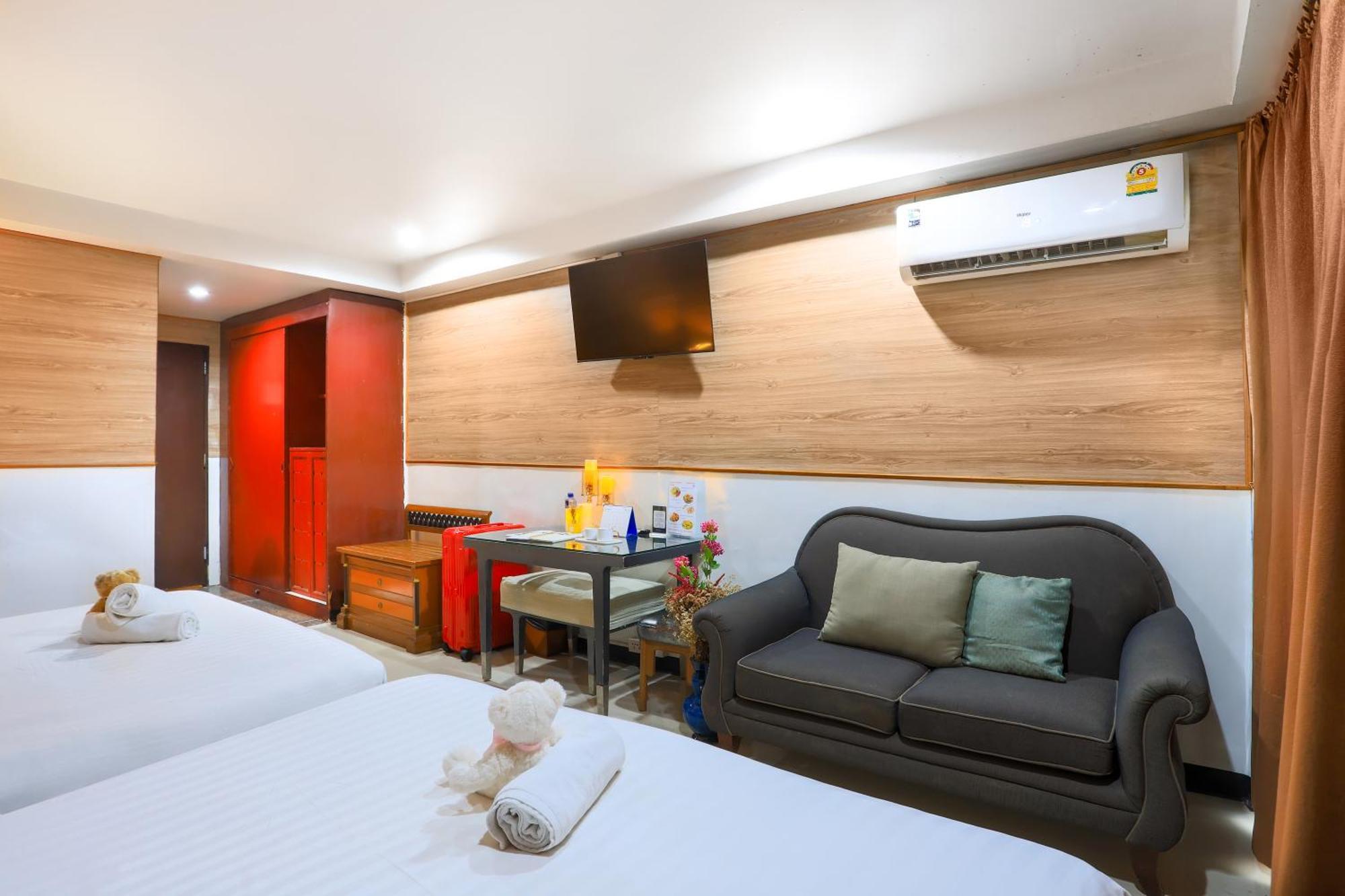 Diamond City Hotel Sha Certified Bangkok Exterior photo